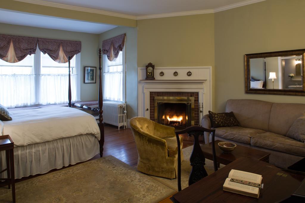 The Manor Inn Castine Eksteriør billede